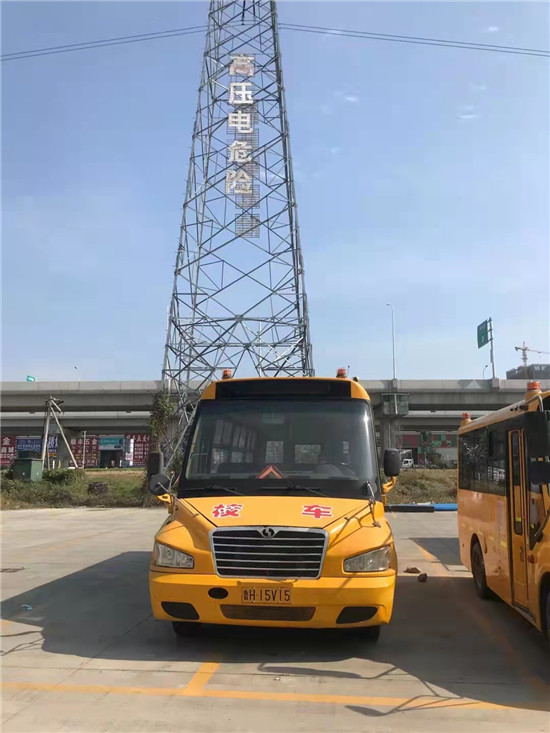 36座幼兒園校車